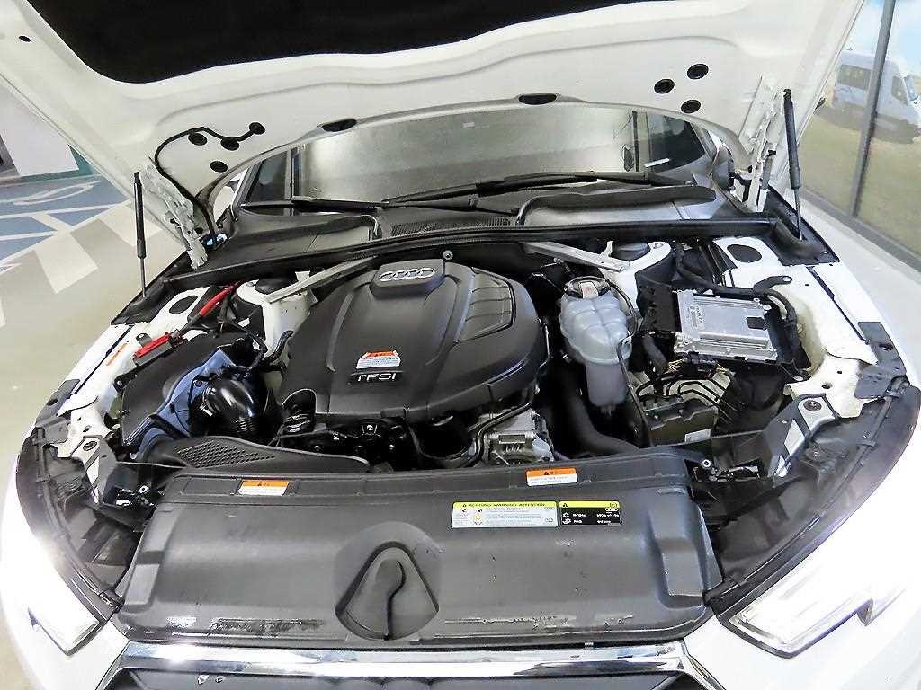 아우디 A4 A4 (B9) 40 TFSI 이미지 19
