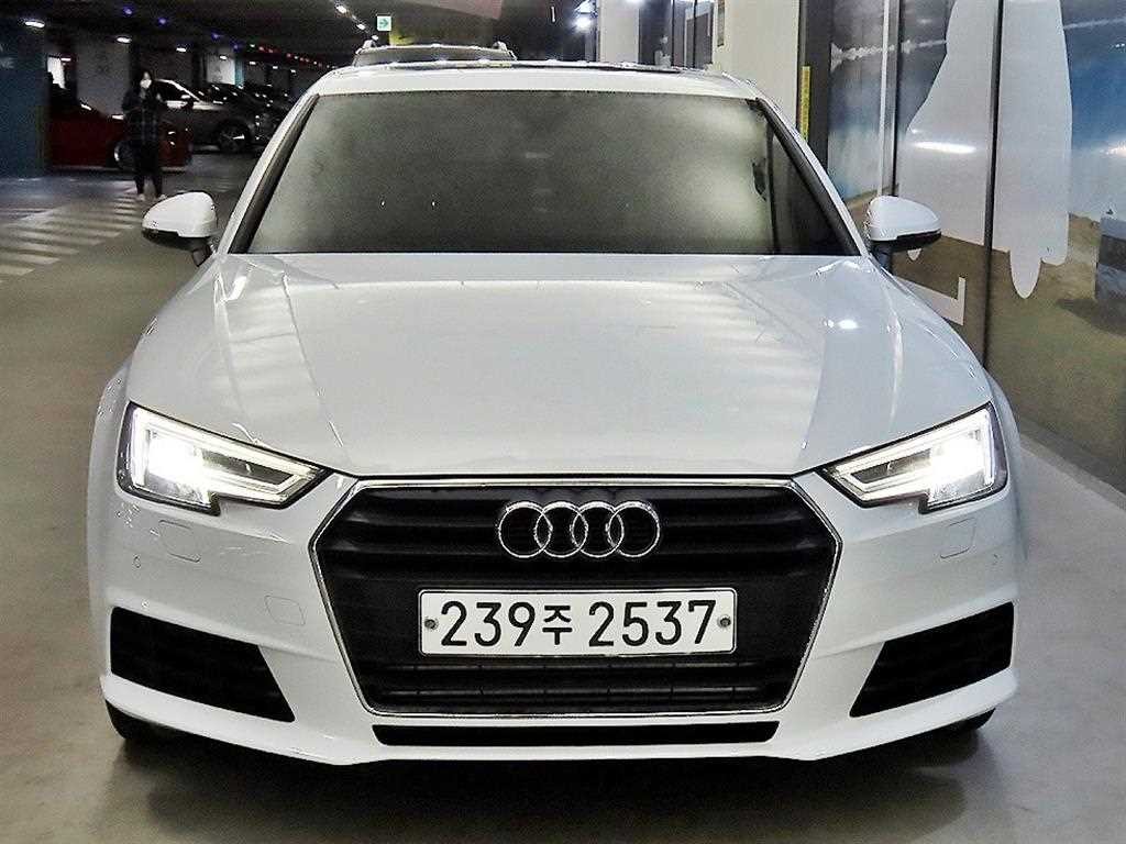아우디 A4 A4 (B9) 40 TFSI 이미지 2