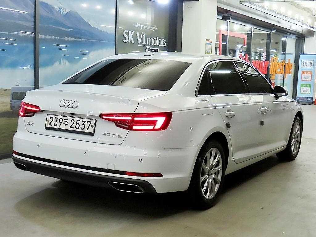 아우디 A4 A4 (B9) 40 TFSI 이미지 4