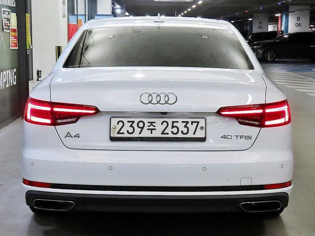 아우디 A4 A4 (B9) 40 TFSI 이미지 5