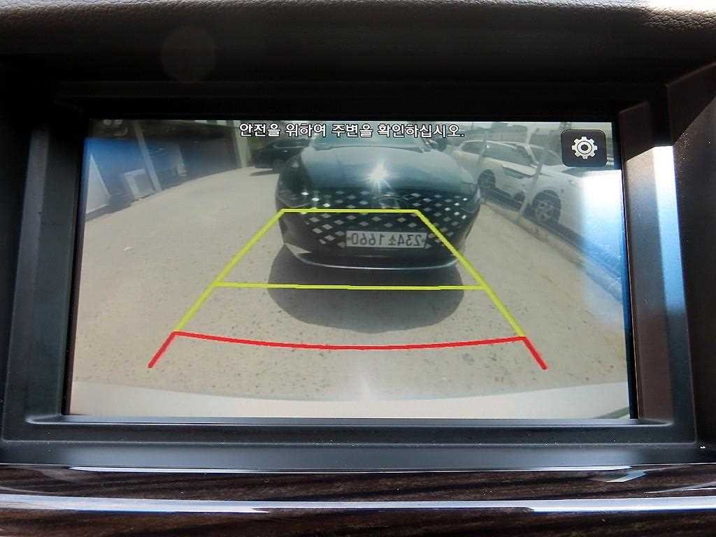제네시스 G80 3.3 GDI AWD 럭셔리 이미지 15