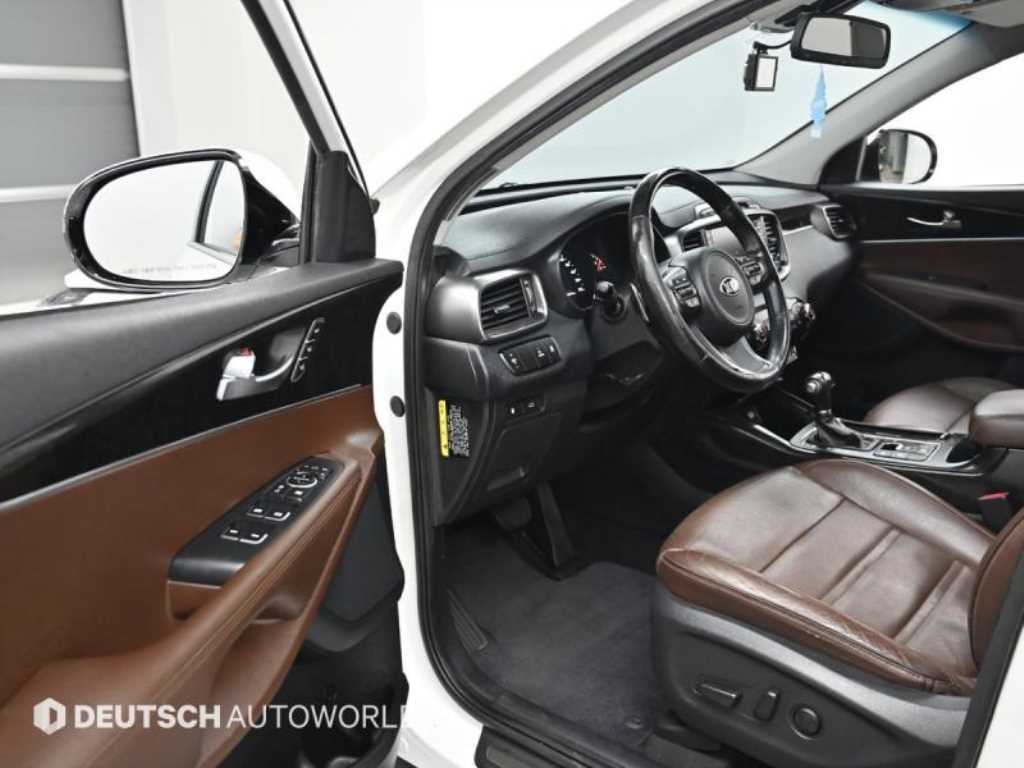 기아 쏘렌토 올 뉴 쏘렌토 디젤 2WD 2.0 노블레스 스페셜 이미지 11