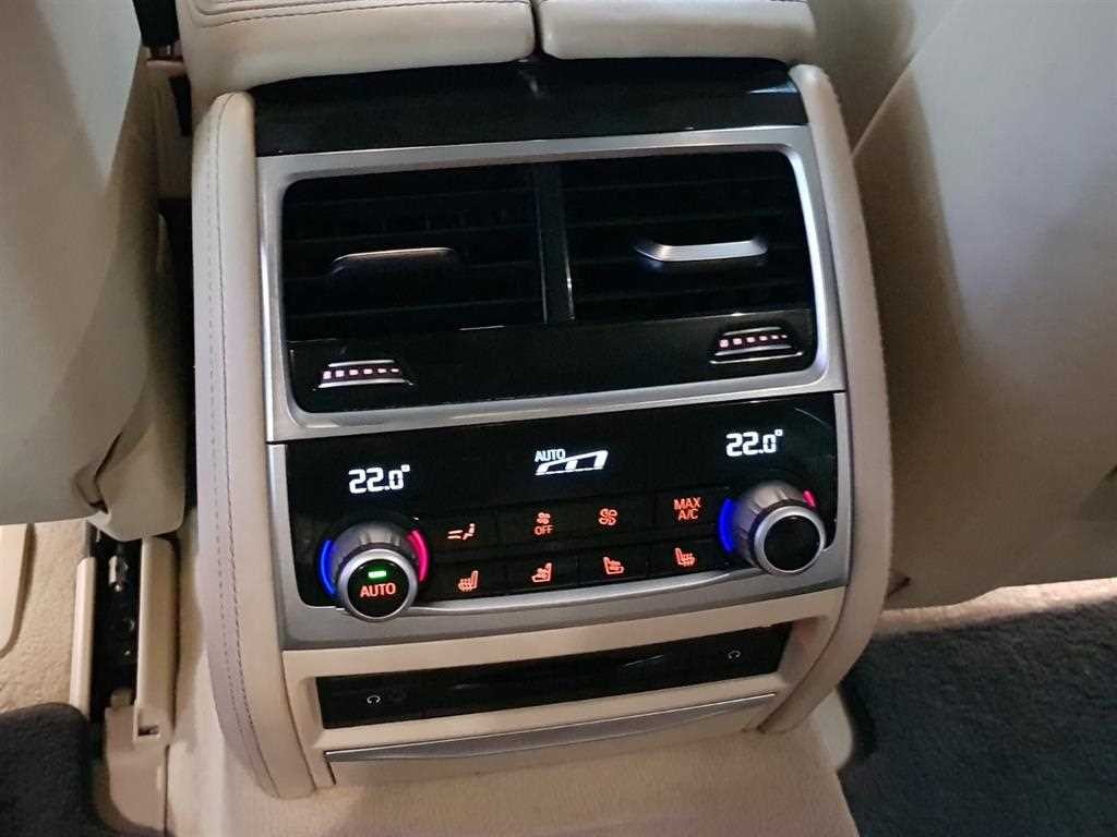 BMW 7시리즈 7시리즈 (G11) 750Li xDrive 럭셔리 이미지 15