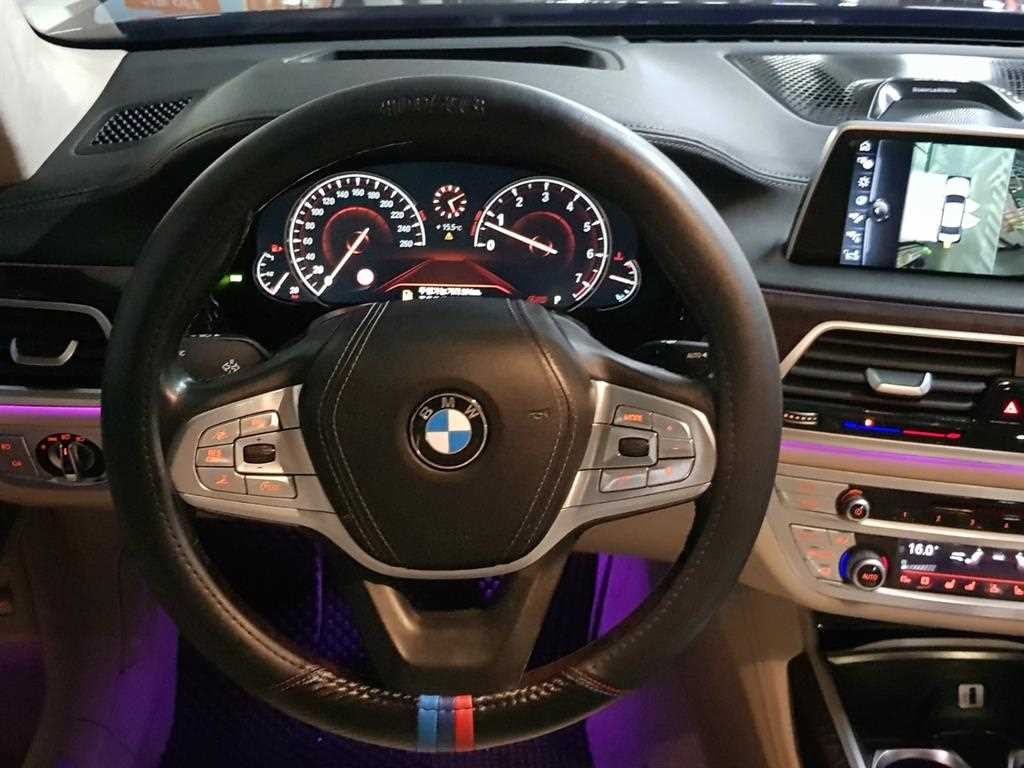 BMW 7시리즈 7시리즈 (G11) 750Li xDrive 럭셔리 이미지 16