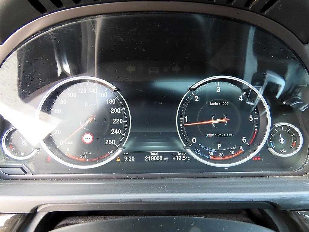 BMW 5시리즈 5시리즈 (F10) 520d xDrive 이미지 9