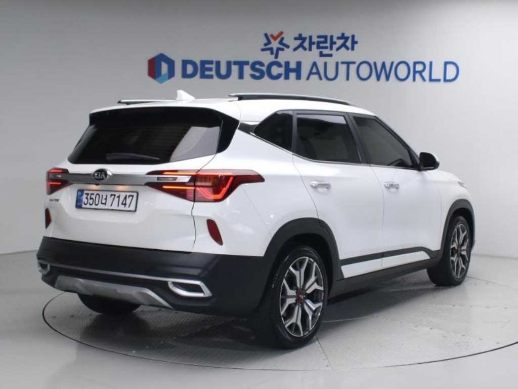 기아 셀토스 디젤 1.6 2WD 시그니처 이미지 2