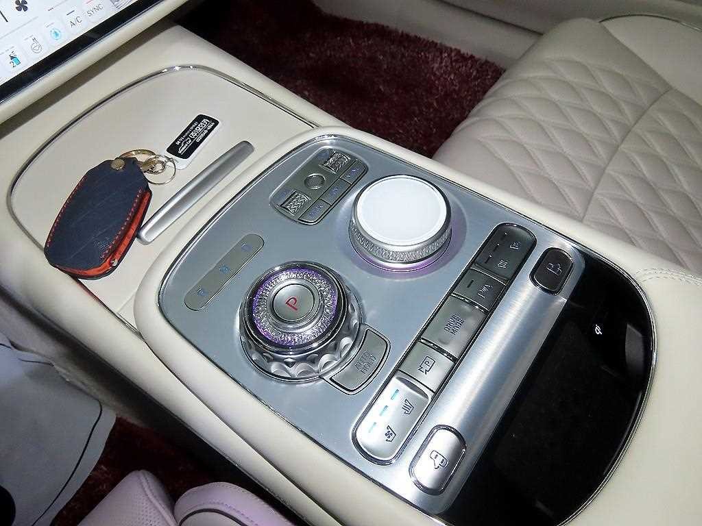 제네시스 G90 G90(RS4) 3.5T GDI e-S/C LWB AWD 이미지 12