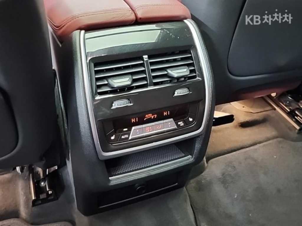 BMW X6 X6 (G06) xDrive 30d M 스포츠 이미지 12