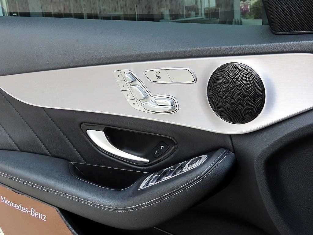 벤츠 C 클래스 C클래스 W205 C200 AMG LINE 이미지 11
