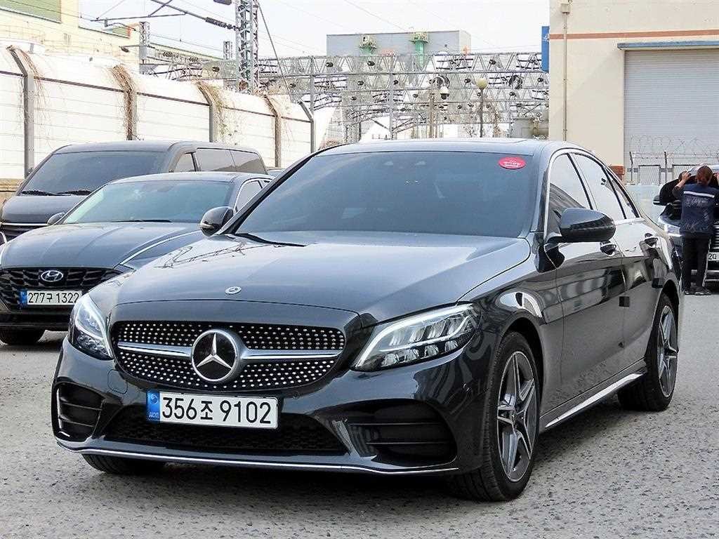 벤츠 C 클래스 C클래스 W205 C200 AMG LINE 이미지 2