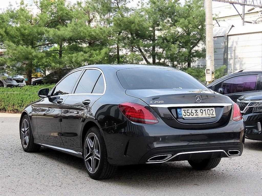 벤츠 C 클래스 C클래스 W205 C200 AMG LINE 이미지 3
