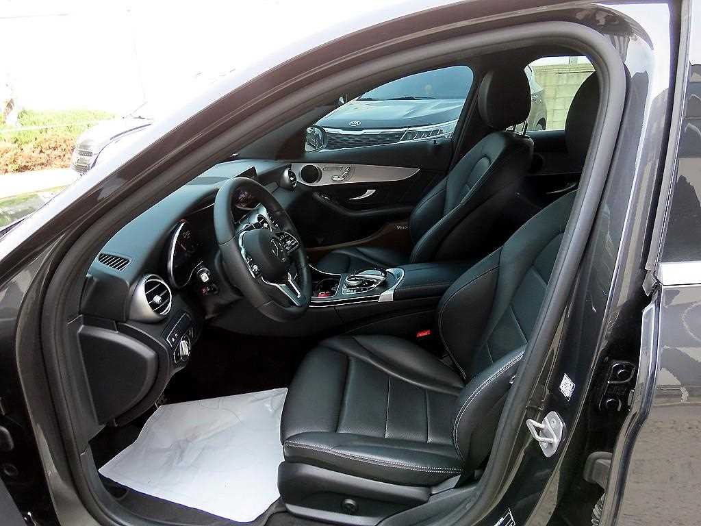 벤츠 C 클래스 C클래스 W205 C200 AMG LINE 이미지 5
