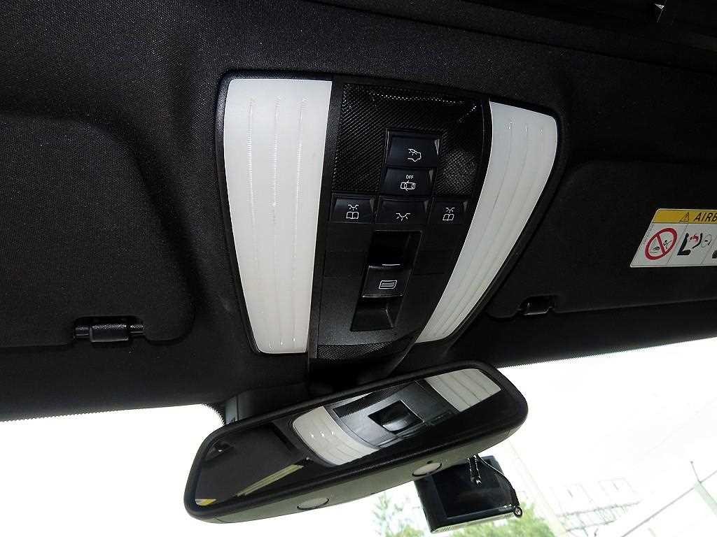 벤츠 CLS 클래스 CLS클래스 W218 CLS 350 AMG 스포츠팩 이미지 15
