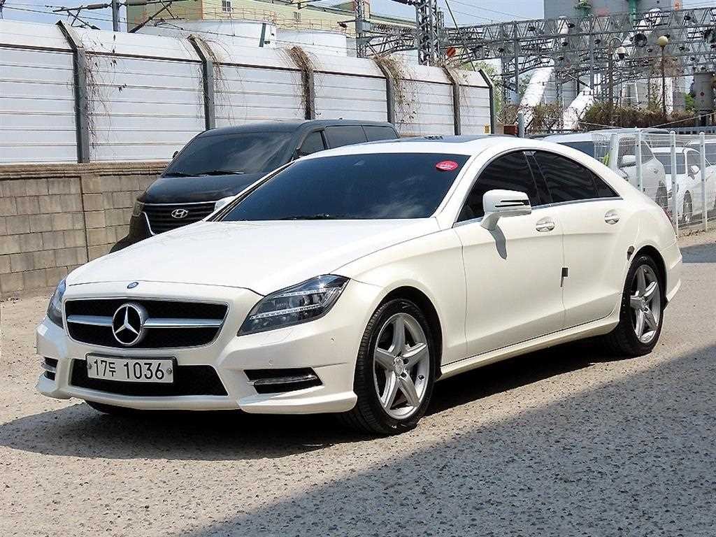 벤츠 CLS 클래스 CLS클래스 W218 CLS 350 AMG 스포츠팩 이미지 2