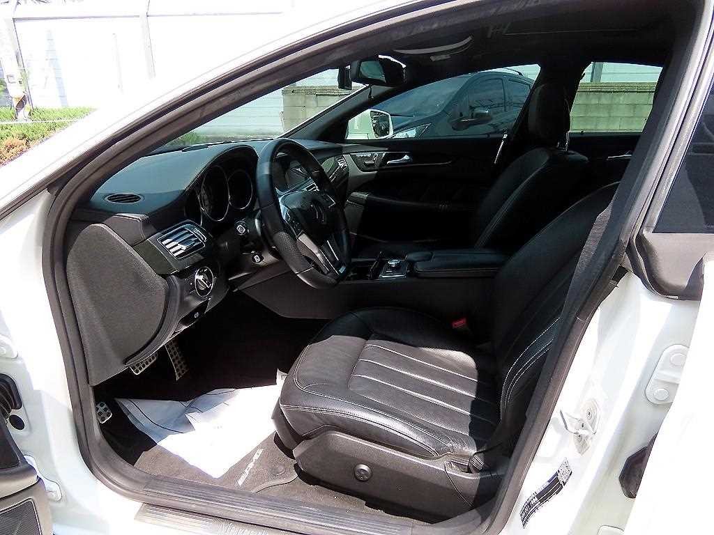 벤츠 CLS 클래스 CLS클래스 W218 CLS 350 AMG 스포츠팩 이미지 5