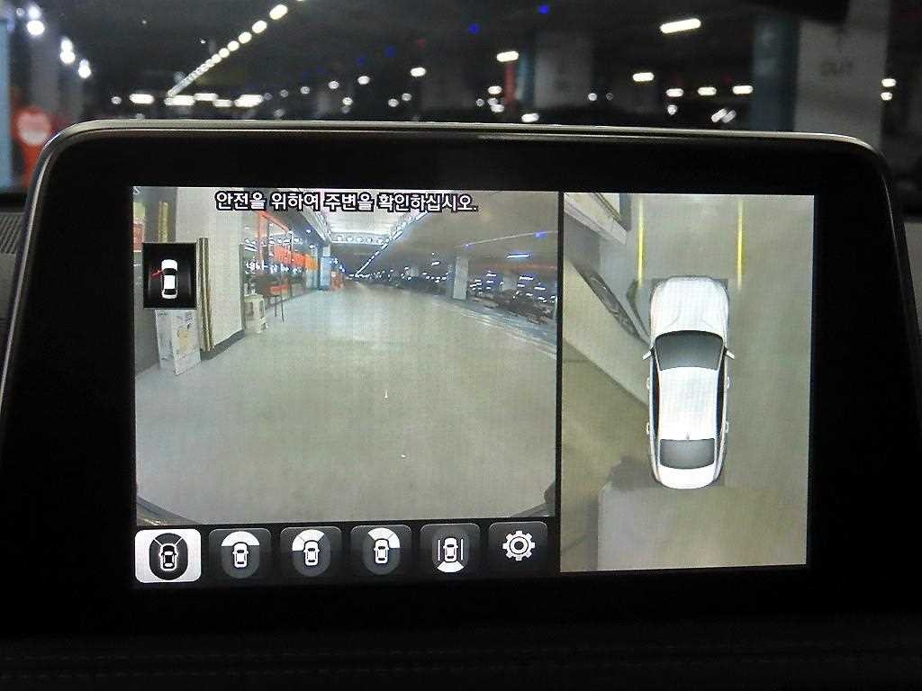 제네시스 G70 2.0T 슈프림 이미지 15