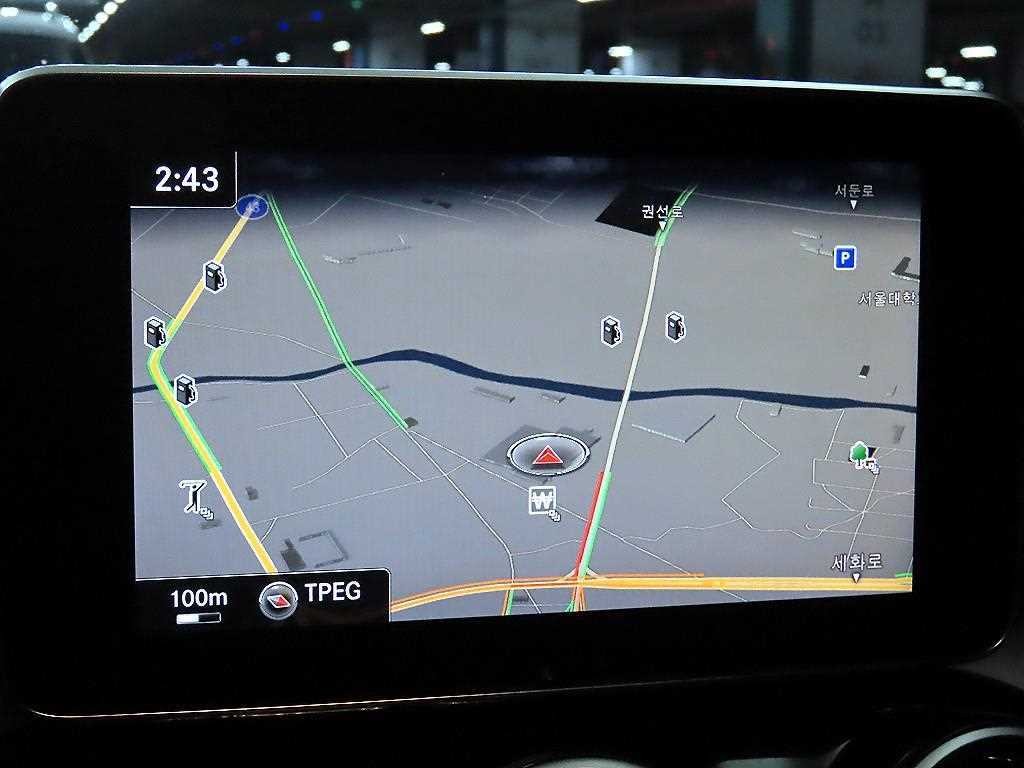 벤츠 C 클래스 C클래스 W205 C200 이미지 15