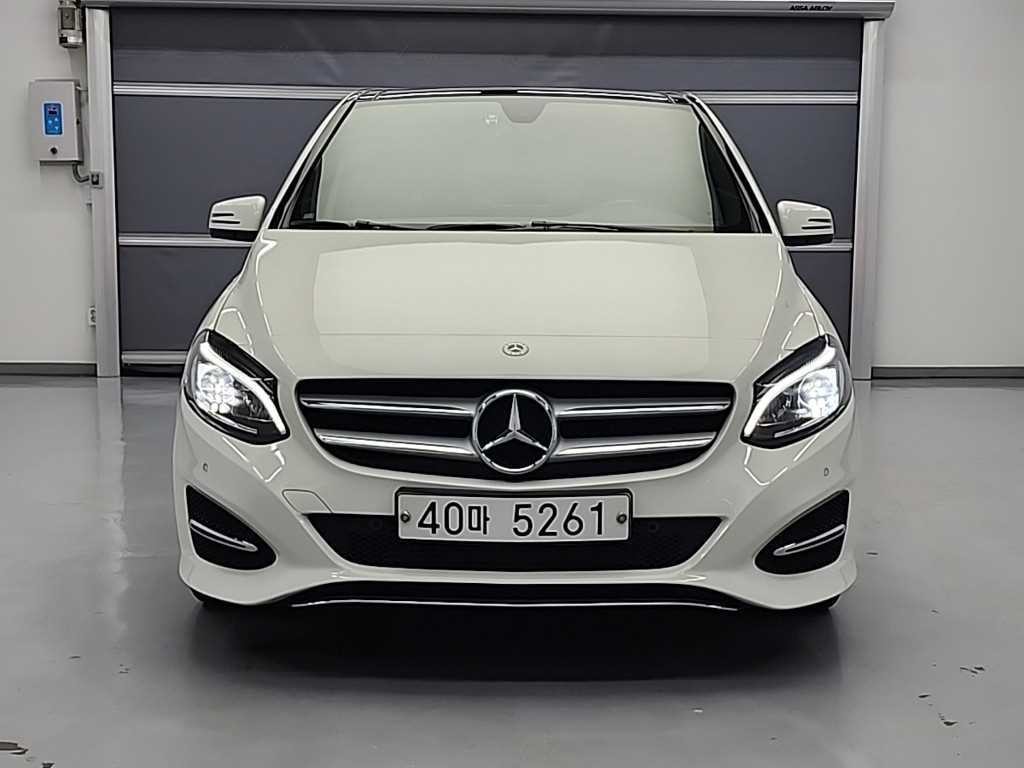 벤츠 B 클래스 (MY B) B클래스 (MY B) B200 d 이미지 2