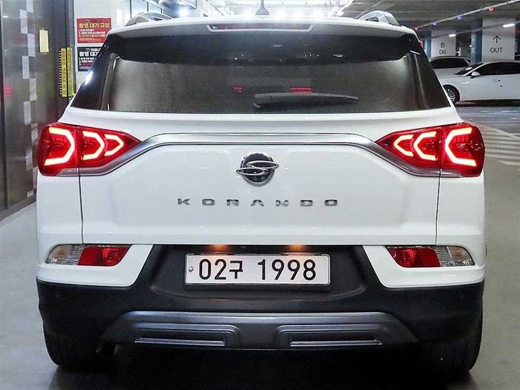 KG모빌리티(쌍용) 코란도 뷰티풀코란도 2WD 디젤 1.6 판타스틱 이미지 5