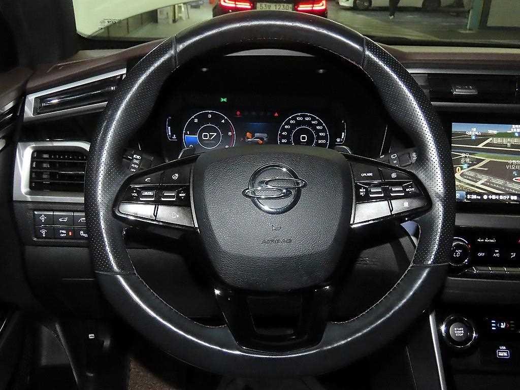 KG모빌리티(쌍용) 코란도 뷰티풀코란도 2WD 디젤 1.6 판타스틱 이미지 8