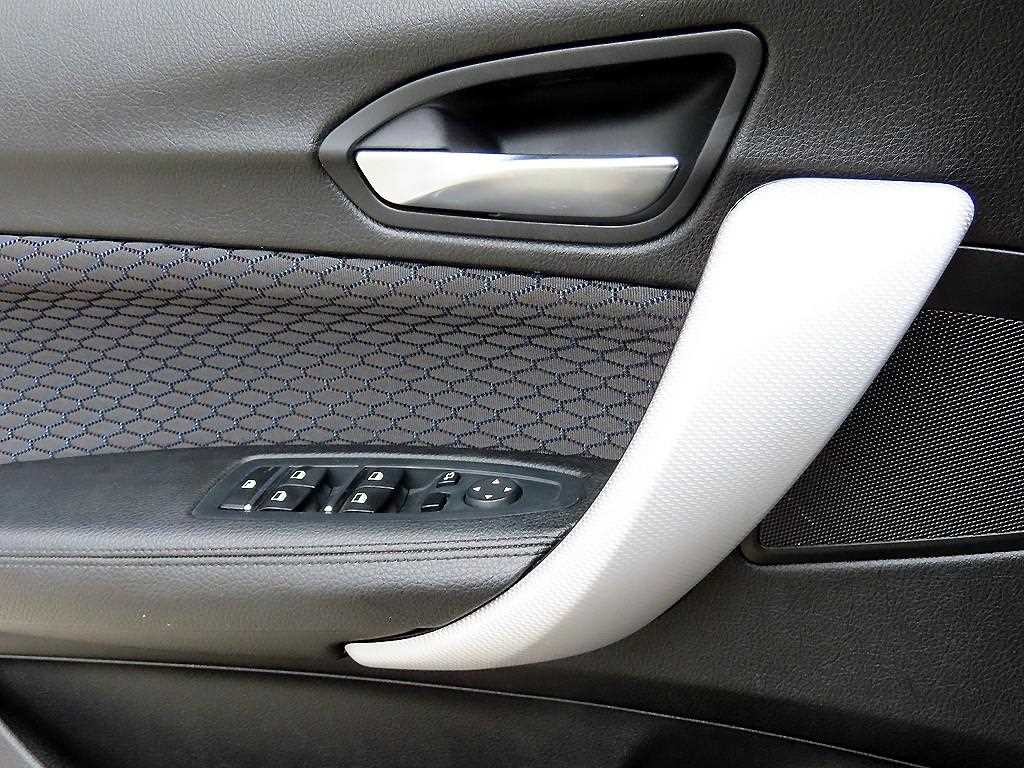BMW 1시리즈 1시리즈 (F20) 118d M 스포츠 섀도우 에디션 이미지 11