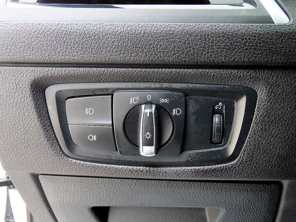 BMW 1시리즈 1시리즈 (F20) 118d M 스포츠 섀도우 에디션 이미지 12