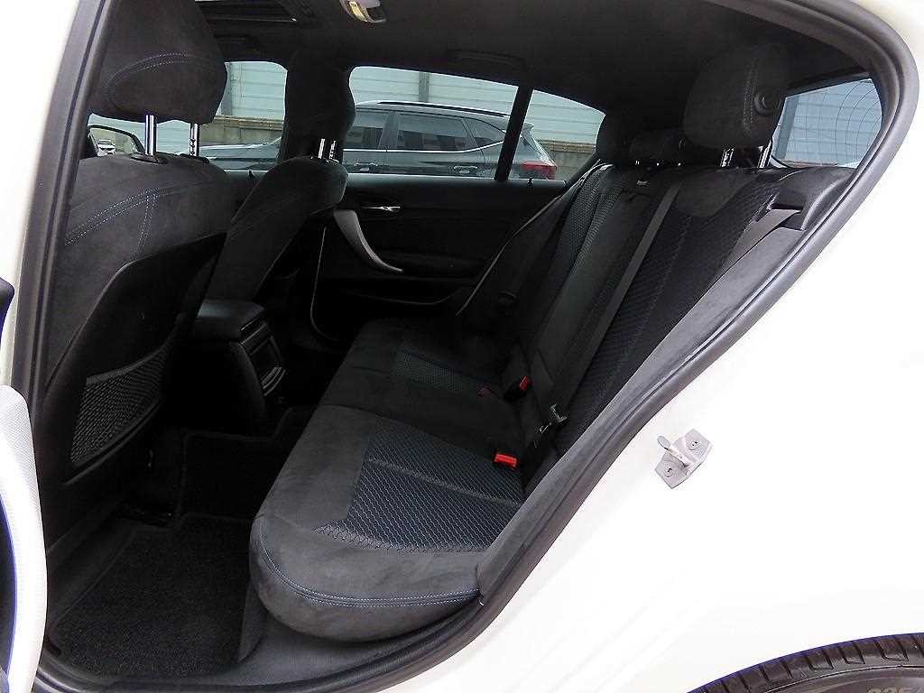 BMW 1시리즈 1시리즈 (F20) 118d M 스포츠 섀도우 에디션 이미지 6