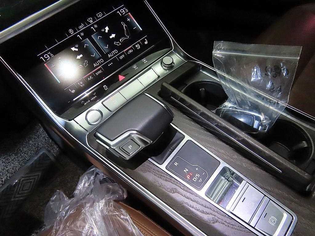 아우디 A6 A6 (C8) 45 TFSI 이미지 12