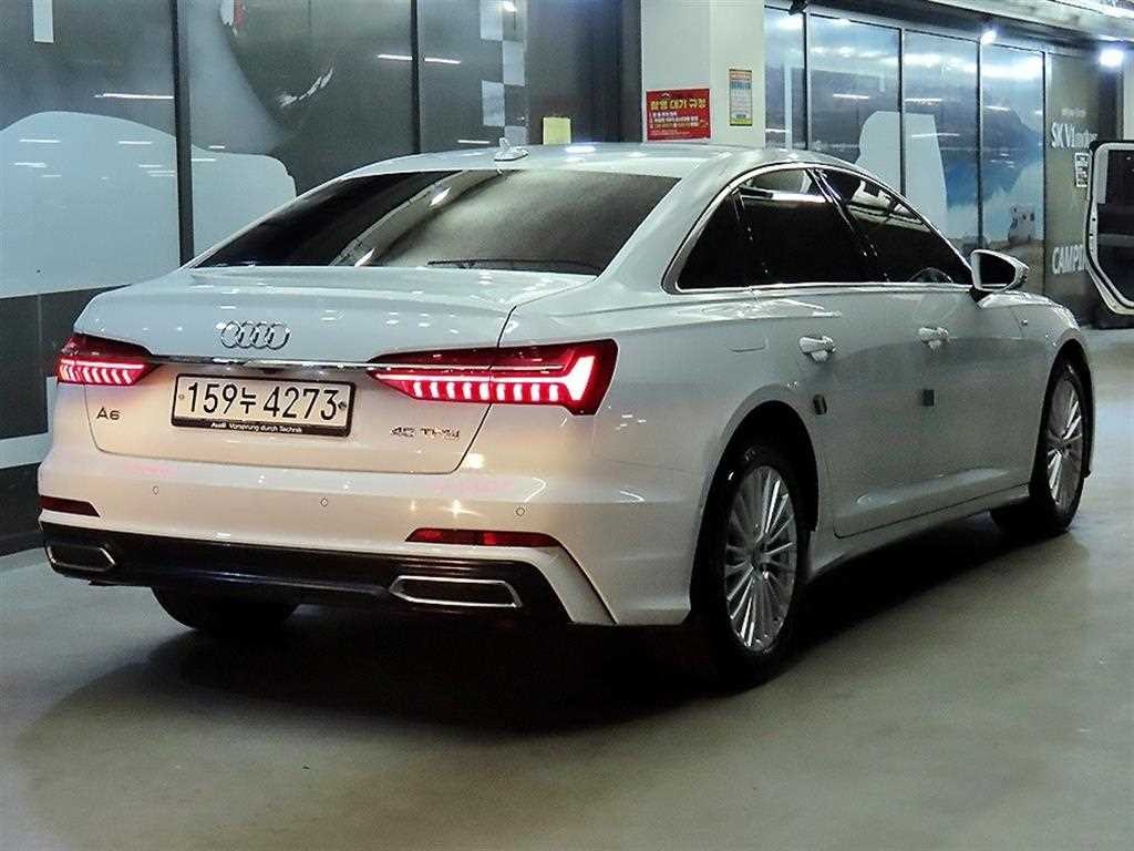 아우디 A6 A6 (C8) 45 TFSI 이미지 4
