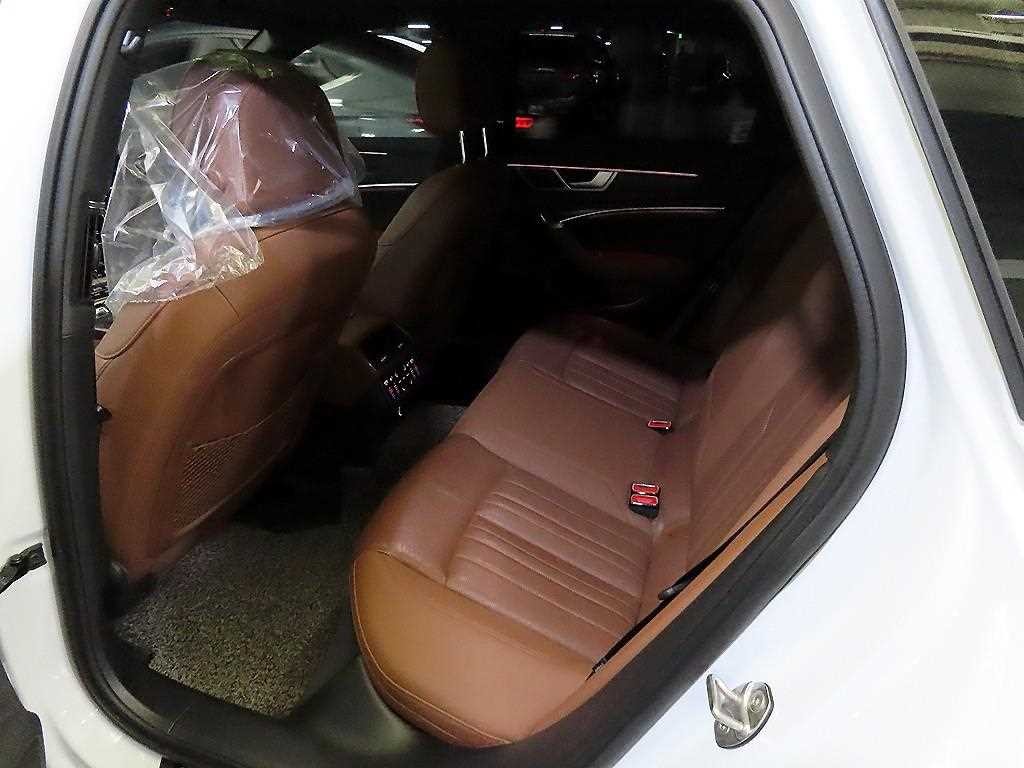 아우디 A6 A6 (C8) 45 TFSI 이미지 7
