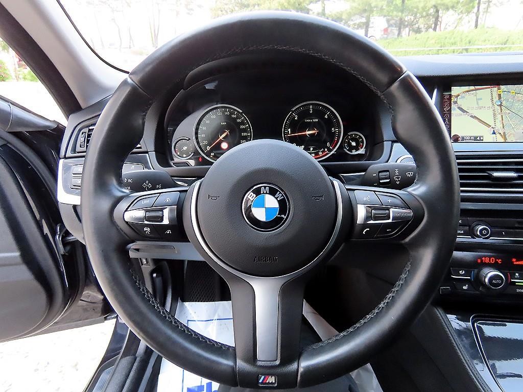 BMW 5시리즈 5시리즈 (F10) 520d xDrive M 에어로다이나믹 프로 이미지 8