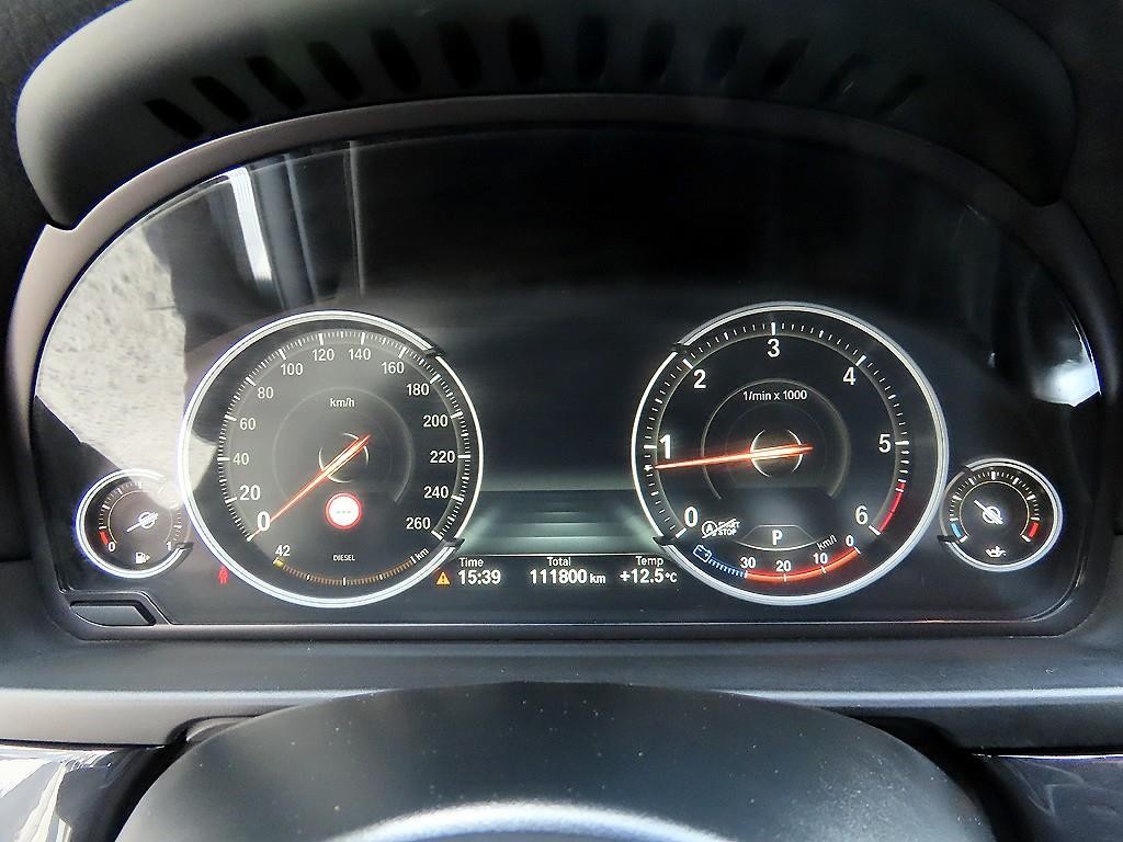 BMW 5시리즈 5시리즈 (F10) 520d xDrive M 에어로다이나믹 프로 이미지 9