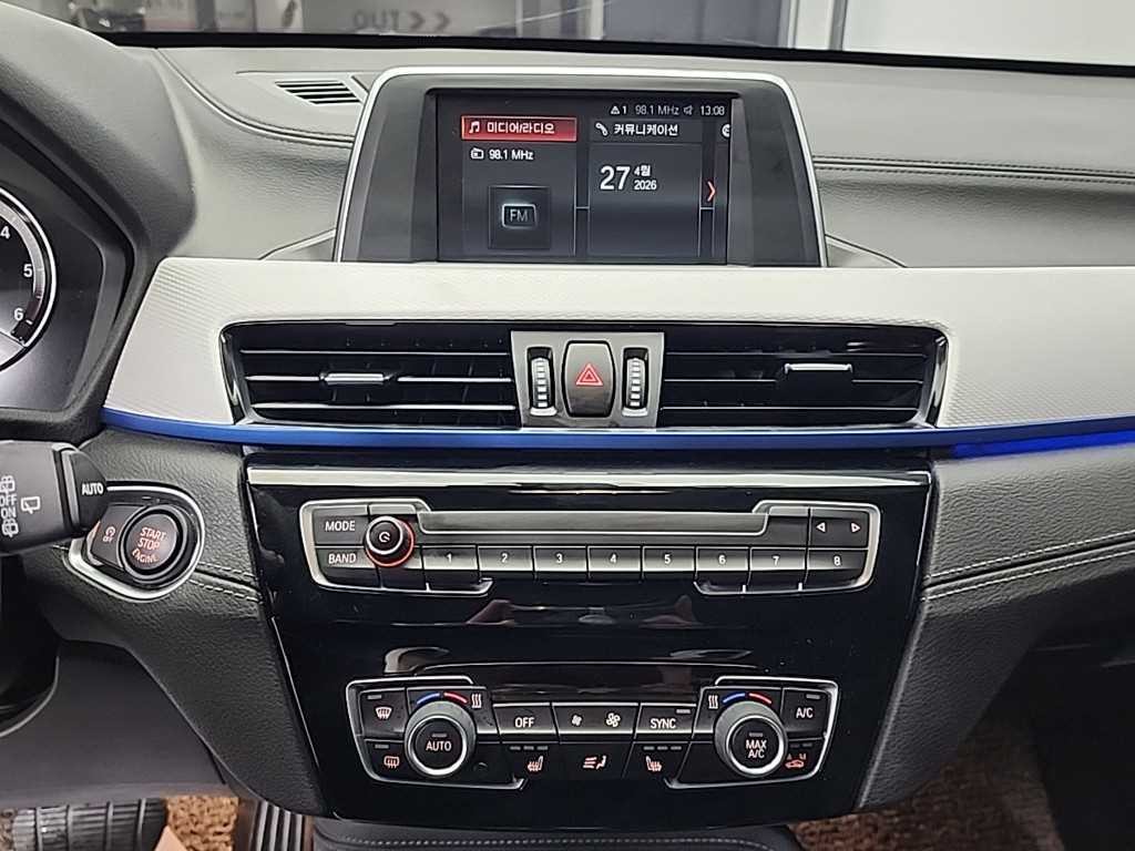 BMW X1 X1 (F48) xDrive 18d M 스포츠 이미지 10