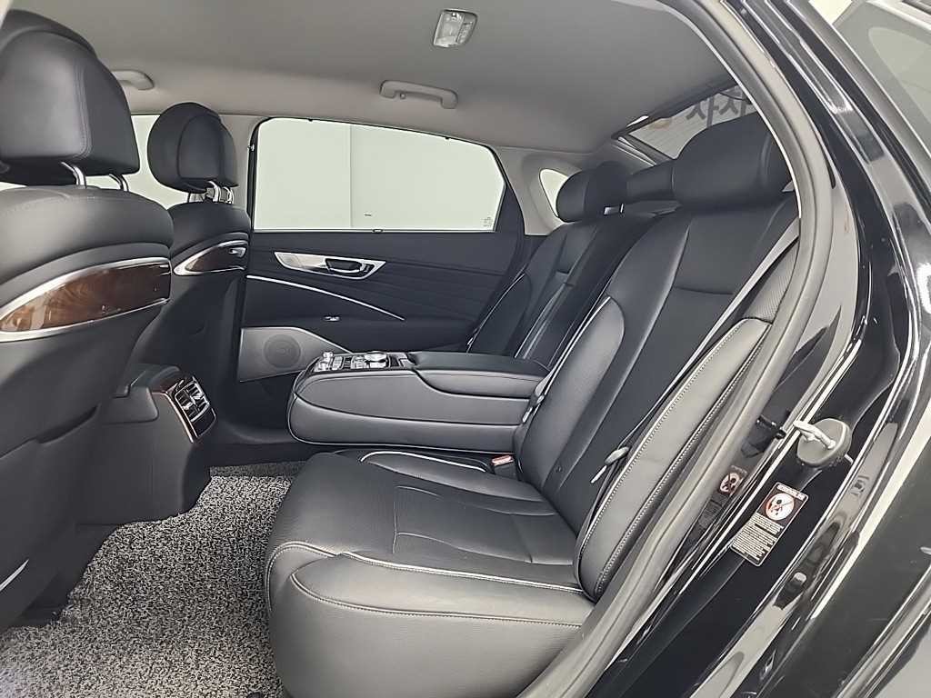 기아 K9 더 K9 3.8 GDI AWD 플래티넘Ⅲ 이미지 12