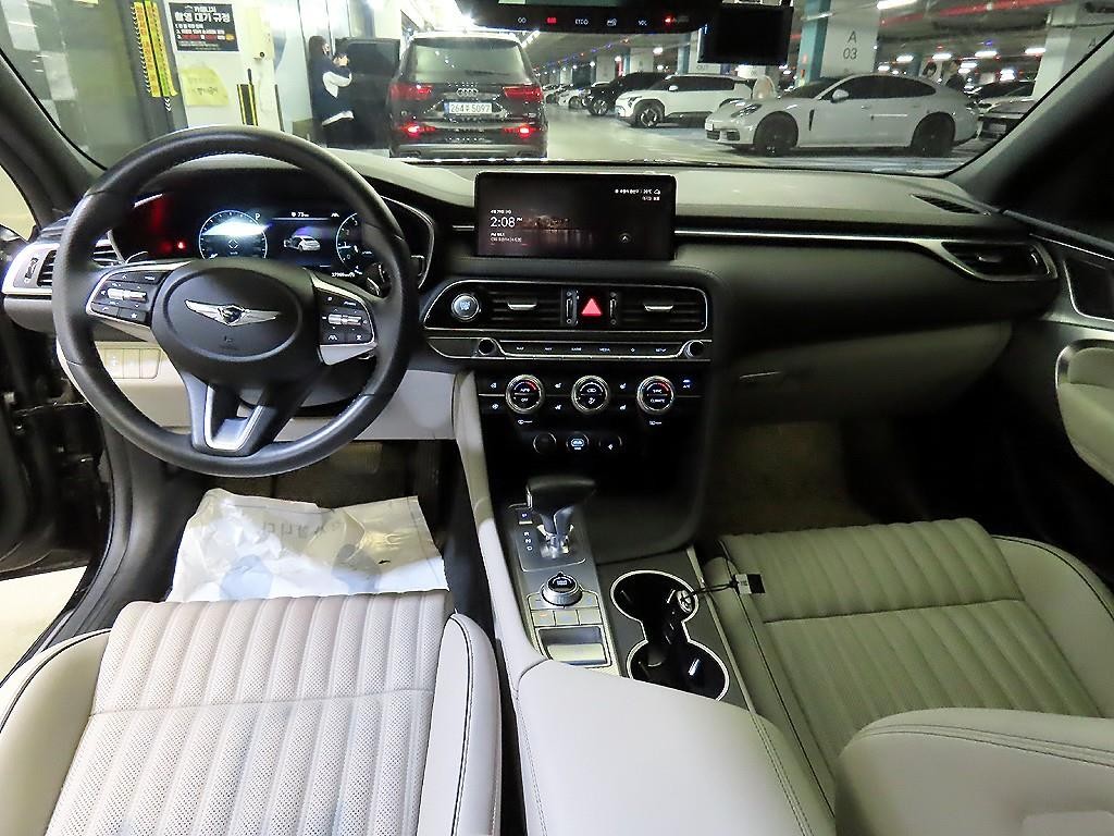 제네시스 G70 더 뉴 G70 가솔린 2.0T 4WD 기본형 이미지 10