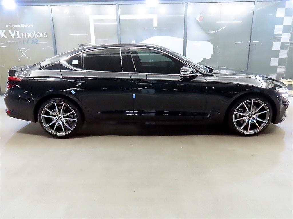 제네시스 G70 더 뉴 G70 가솔린 2.0T 4WD 기본형 이미지 3