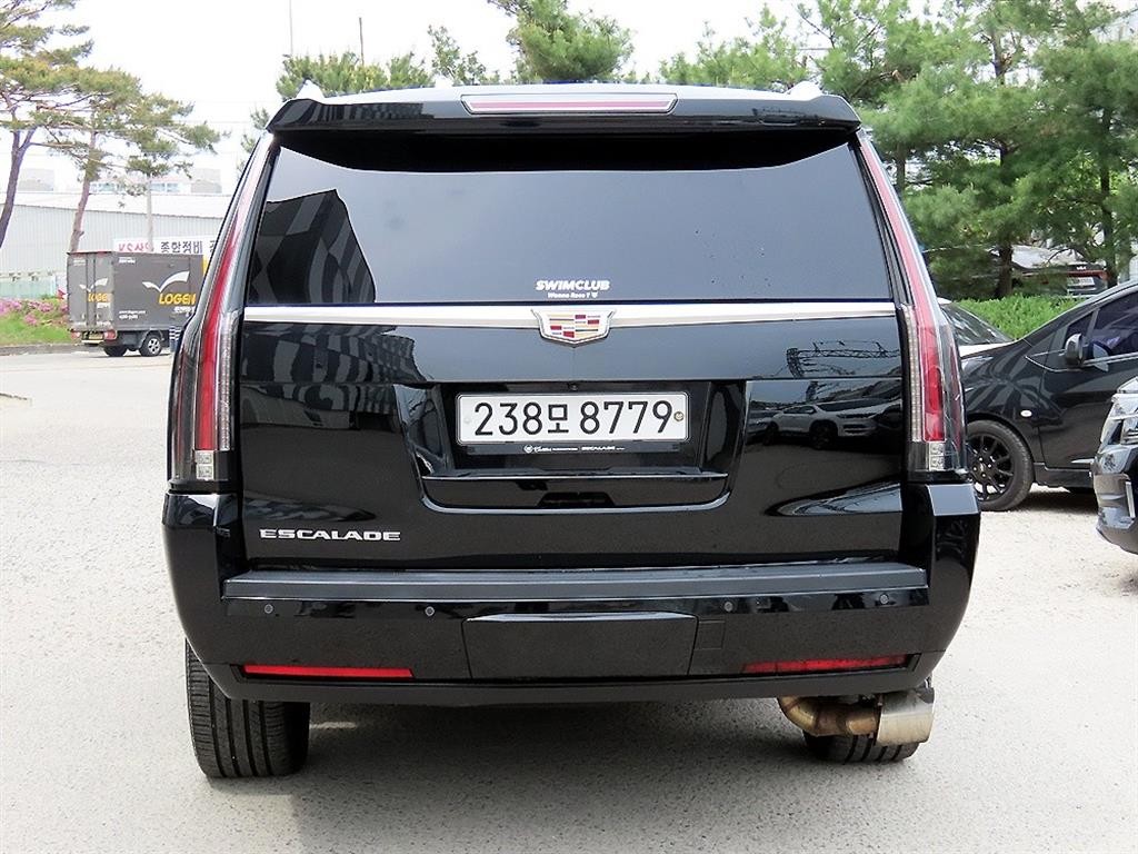 캐딜락 에스컬레이드 6.2 V8 ESV 이미지 4