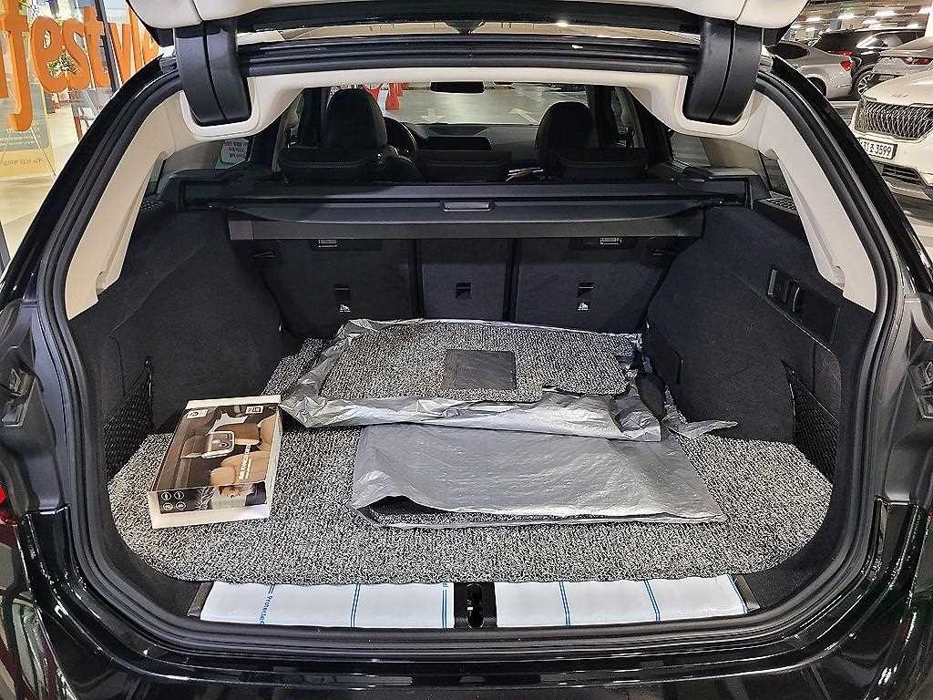BMW 3시리즈 3시리즈 (G20) 320i 투어링 M 스포츠 이미지 17