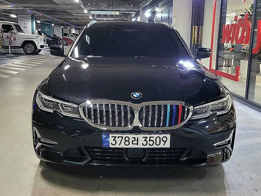 BMW 3시리즈 3시리즈 (G20) 320i 투어링 M 스포츠 이미지 2