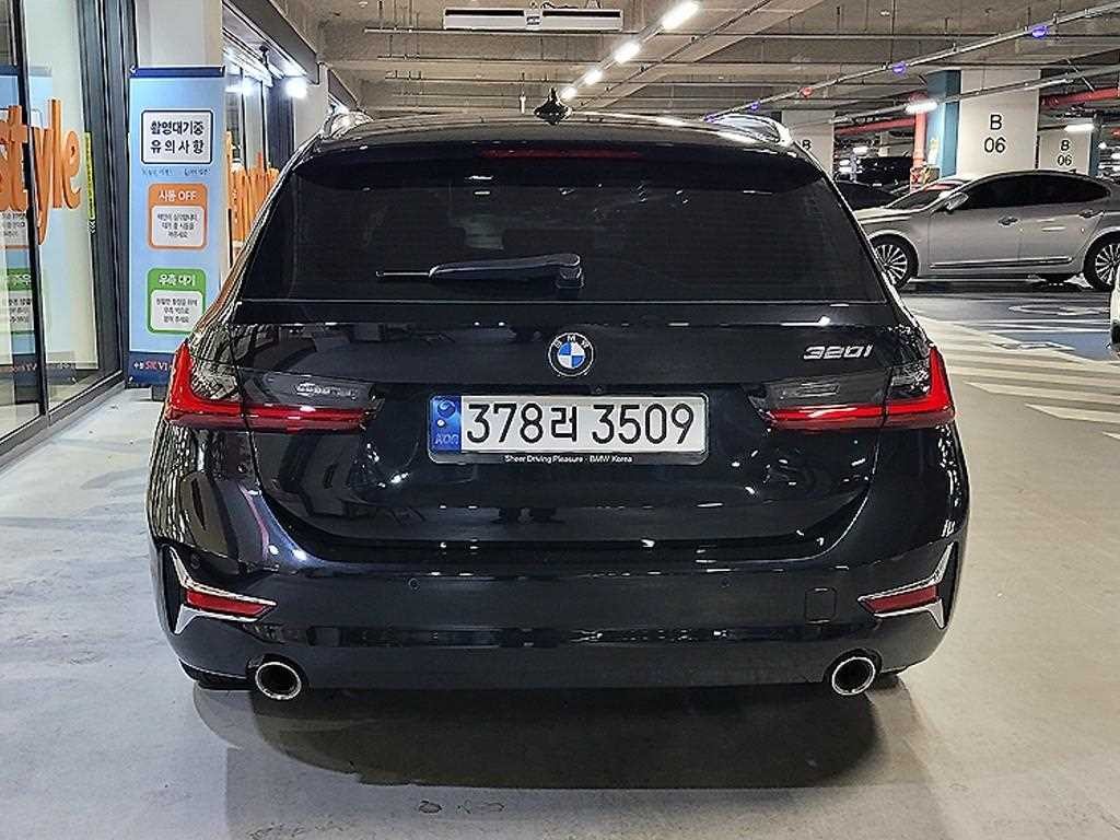 BMW 3시리즈 3시리즈 (G20) 320i 투어링 M 스포츠 이미지 5