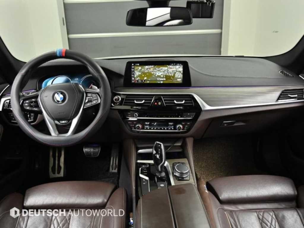 BMW 5시리즈 5시리즈 (G30) 530i M 스포츠 플러스 이미지 6