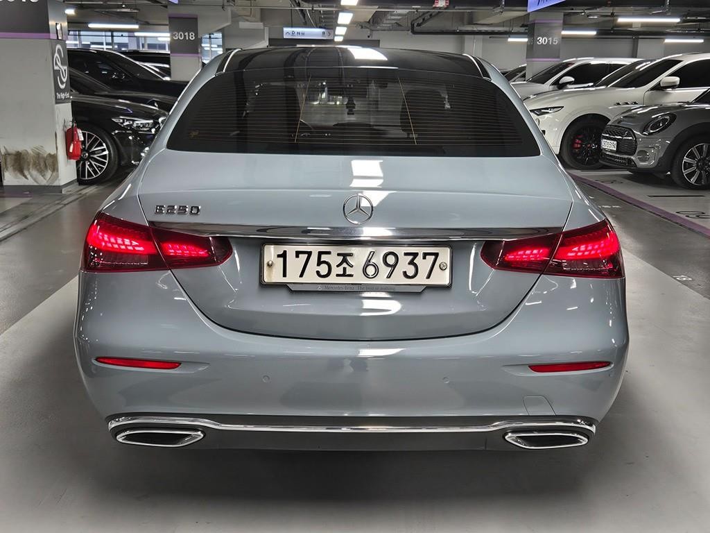 벤츠 E 클래스 E-클래스 W213 E250 익스클루시브 이미지 4