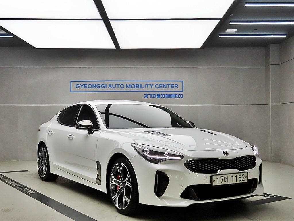 기아 스팅어 가솔린 2.0 터보 2WD 플래티넘 이미지 1