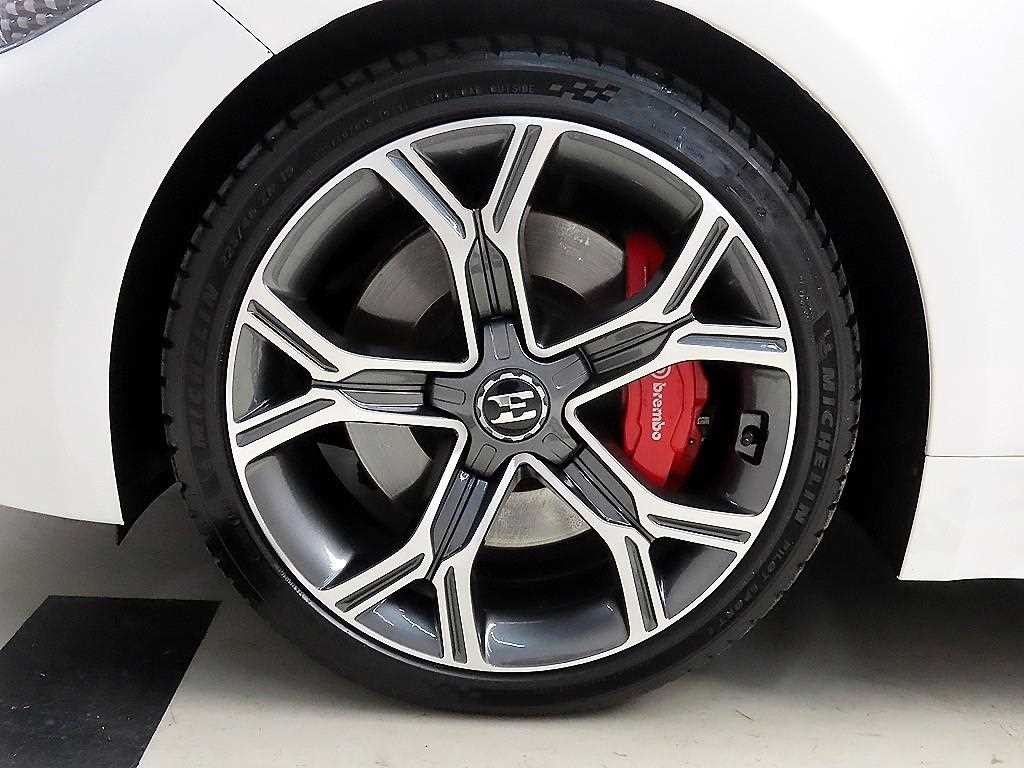 기아 스팅어 가솔린 2.0 터보 2WD 플래티넘 이미지 20