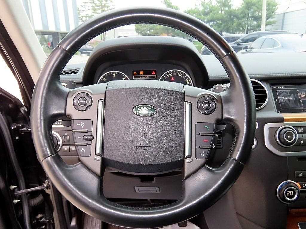 랜드로버 디스커버리 디스커버리4 3.0 SDV6 SE 이미지 8