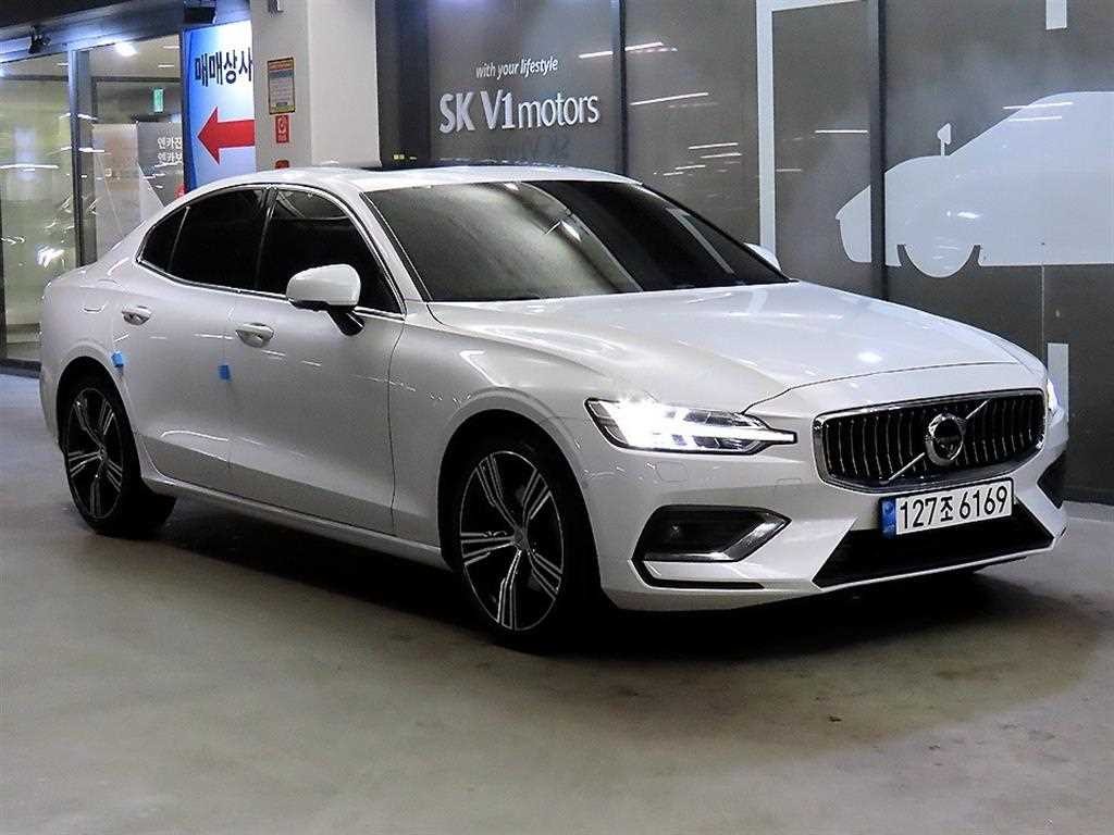 볼보 S60 S60(3세대) B5 인스크립션 이미지 1
