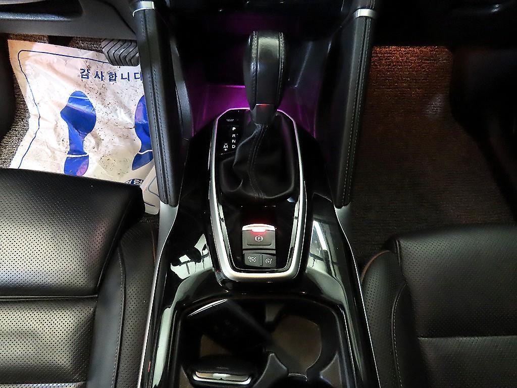 르노코리아(삼성) QM6 더뉴QM6 가솔린 2.0 GDe 프리미에르 2WD 이미지 12