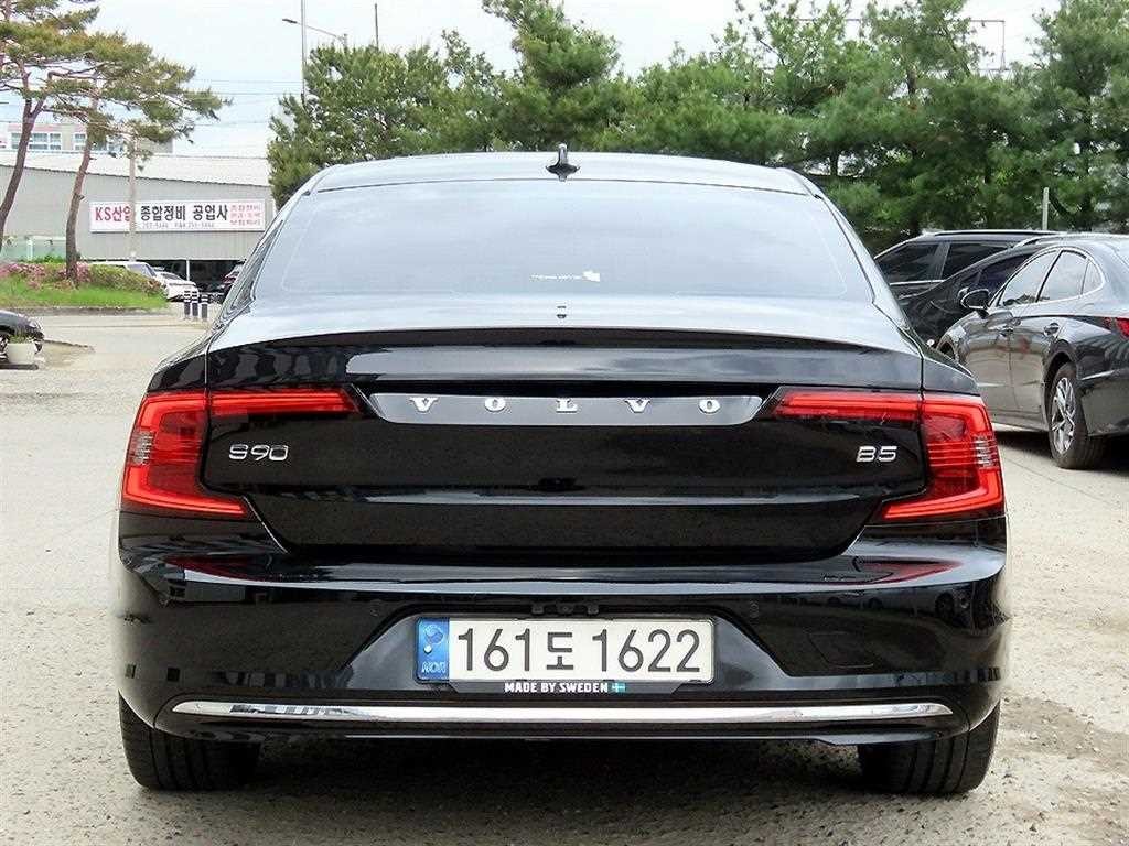 볼보 S90 B5 인스크립션 이미지 4