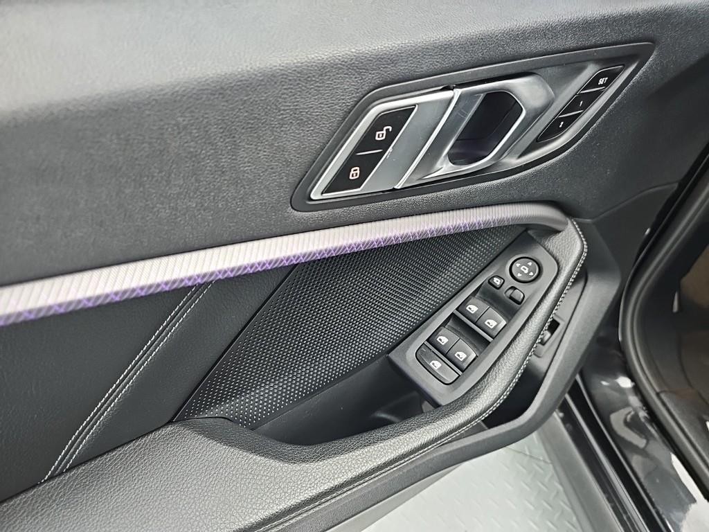 BMW 1시리즈 1시리즈 (F40) 120i M 스포츠 이미지 36