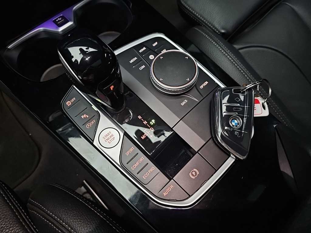 BMW 1시리즈 1시리즈 (F40) 120i M 스포츠 이미지 8